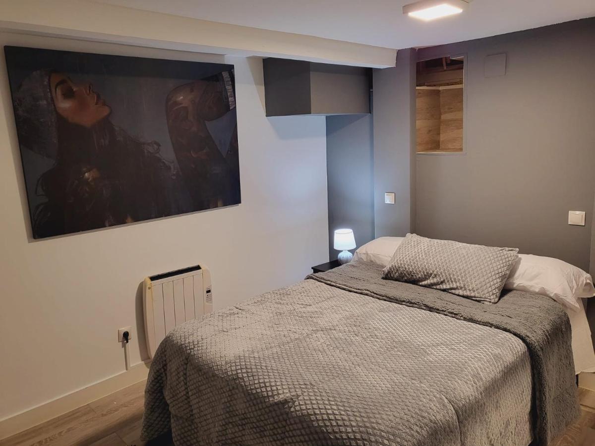 Precioso Apartamento De 2 Habitaciones. Madrid Bagian luar foto