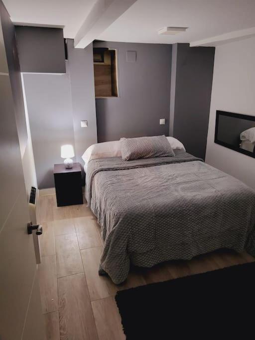 Precioso Apartamento De 2 Habitaciones. Madrid Bagian luar foto